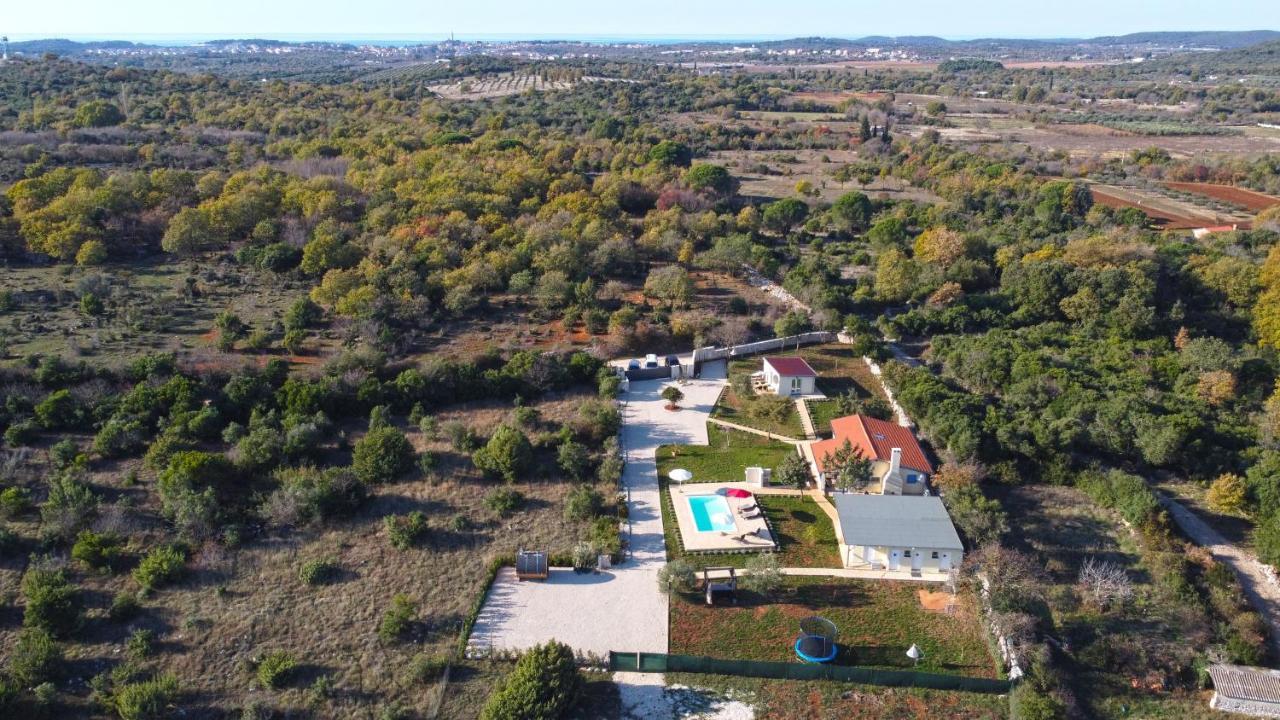 Вилла Bella Di Campo Ровинь Экстерьер фото